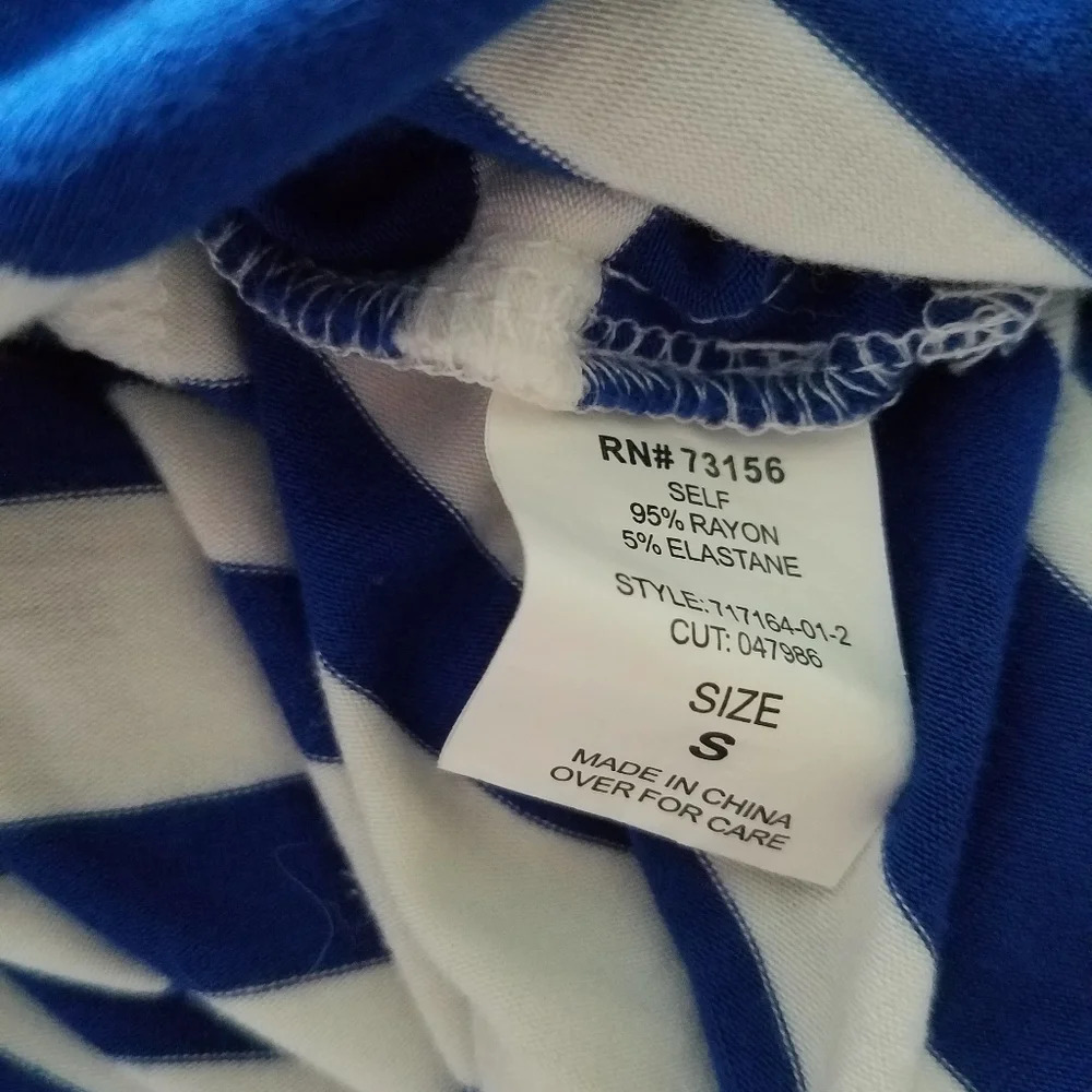 Athleta Women's Maxi skirt blue/white striped Sz.S - Picture 5 of 10